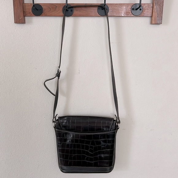 Vintage Dooney & Bourke Crocodile Leather Crossbody - Picture 6 of 15